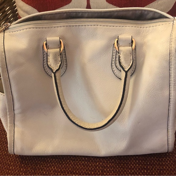 Michael Kors Purse - Picture 5 of 9